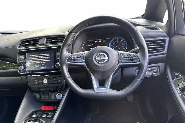 Nissan LEAF 110kW Tekna 39kWh 5dr Auto