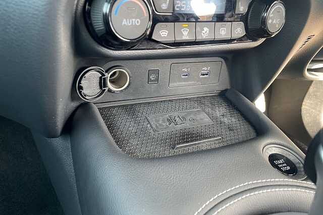 Nissan Juke 1.0 DiG-T Tekna 5dr DCT