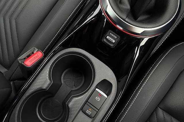 Nissan Juke 1.0 DiG-T Tekna 5dr