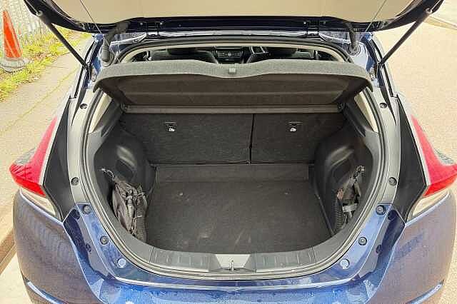 Nissan LEAF 110kW N-Connecta 39kWh 5dr Auto