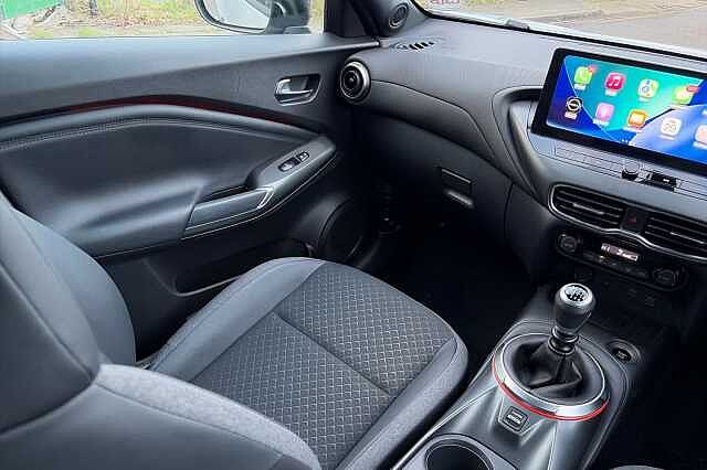 Nissan Juke 1.0 DiG-T N-Connecta 5dr