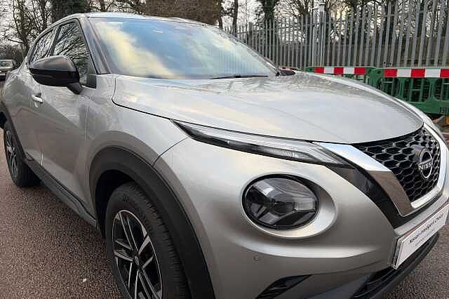 Nissan Juke 1.0 DiG-T N-Connecta 5dr