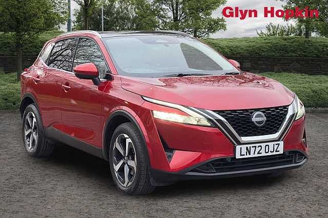 Nissan Qashqai 1.3 DiG-T MH 158 N-Connecta [Glass Rf] 5dr Xtronic