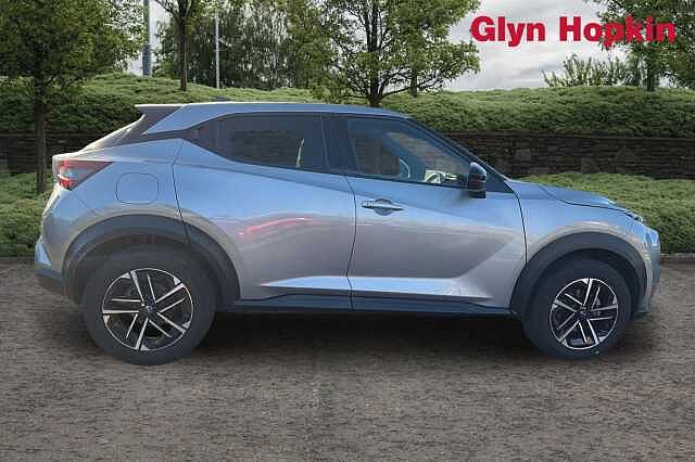 Nissan Juke 1.0 DiG-T N-Connecta 5dr