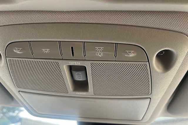 Nissan X-Trail 1.7 dCi N-Connecta 5dr