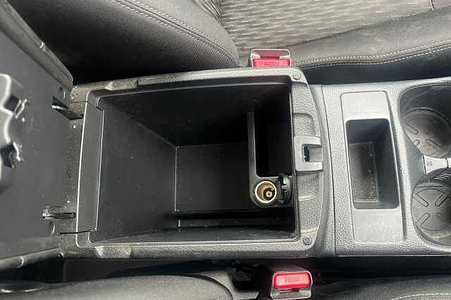 Nissan X-Trail 1.7 dCi N-Connecta 5dr