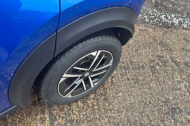 Nissan Juke 1.6 Hybrid N-Connecta 5dr Auto