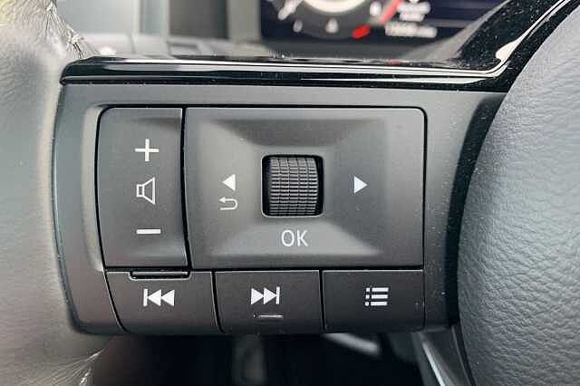 Nissan Qashqai 1.3 DiG-T MH Tekna 5dr