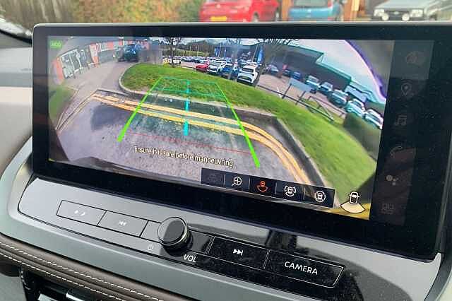 Nissan Qashqai 1.3 DiG-T MH Tekna 5dr