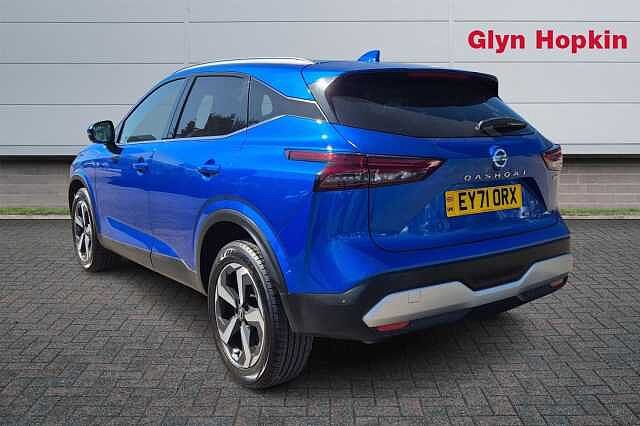 Nissan Qashqai 1.3 DiG-T MH Premiere Edition 5dr