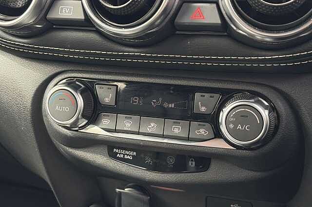 Nissan Juke 1.6 Hybrid Tekna 5dr Auto
