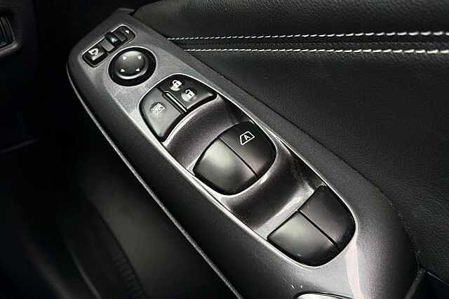 Nissan Juke 1.6 Hybrid Tekna 5dr Auto