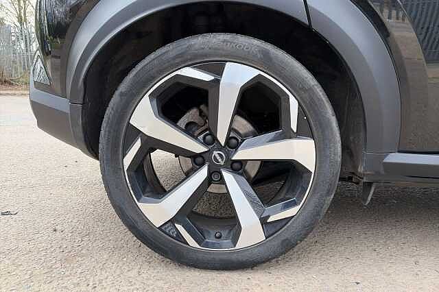 Nissan Juke 1.6 Hybrid Tekna 5dr Auto