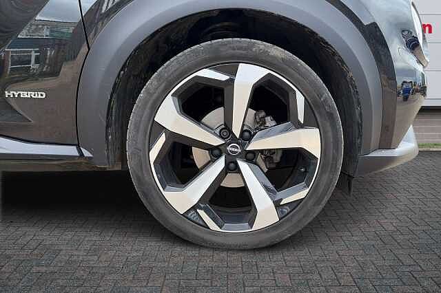 Nissan Juke 1.6 Hybrid Tekna 5dr Auto