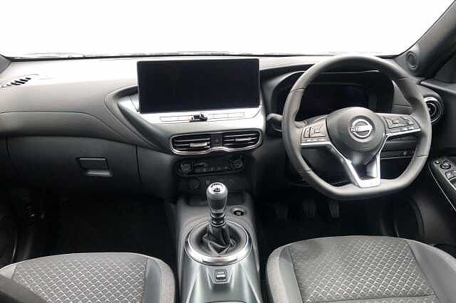 Nissan Juke 1.0 DiG-T N-Connecta 5dr