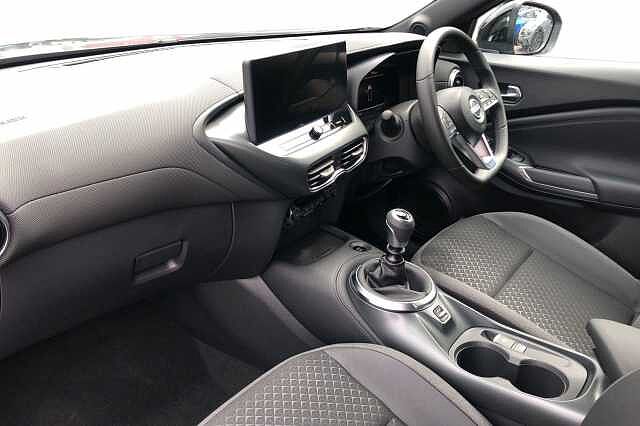 Nissan Juke 1.0 DiG-T N-Connecta 5dr