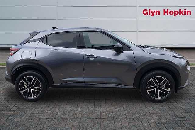 Nissan Juke 1.0 DiG-T N-Connecta 5dr