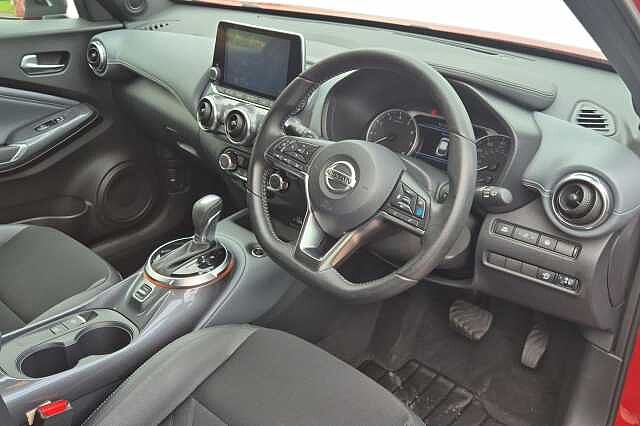 Nissan Juke 1.0 DiG-T Tekna 5dr DCT