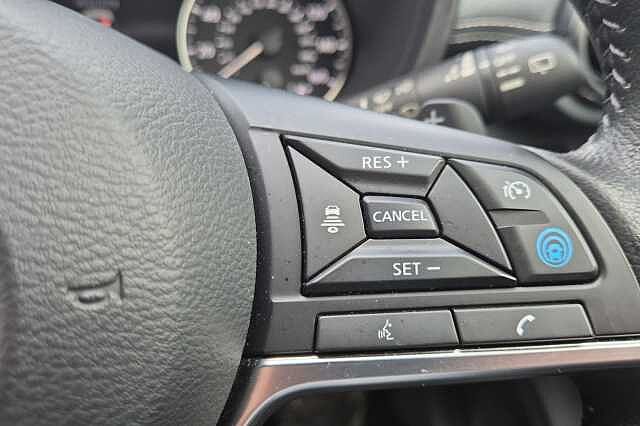 Nissan Juke 1.0 DiG-T Tekna 5dr DCT