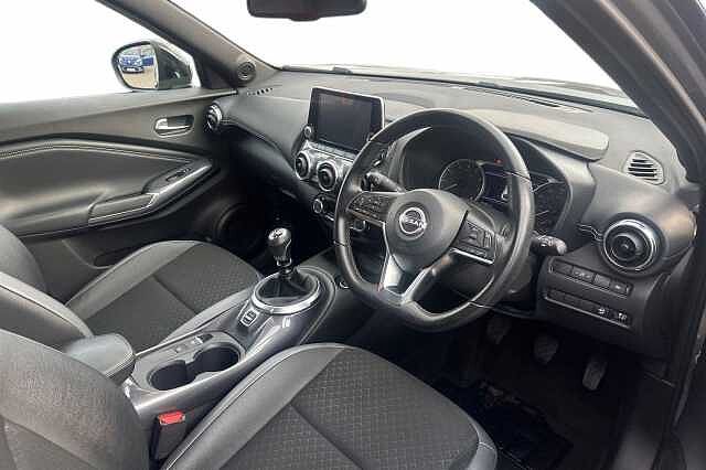 Nissan Juke 1.0 DiG-T 114 N-Connecta 5dr