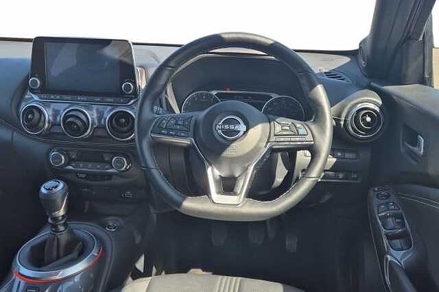 Nissan Juke 1.0 DiG-T 114 Tekna 5dr