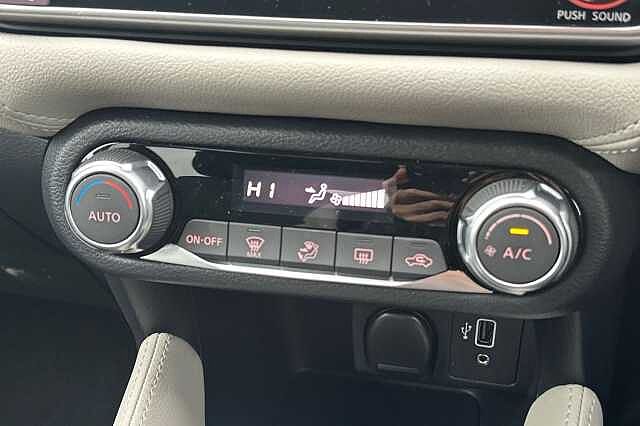 Nissan Micra 1.0 IG-T 92 Tekna 5dr CVT