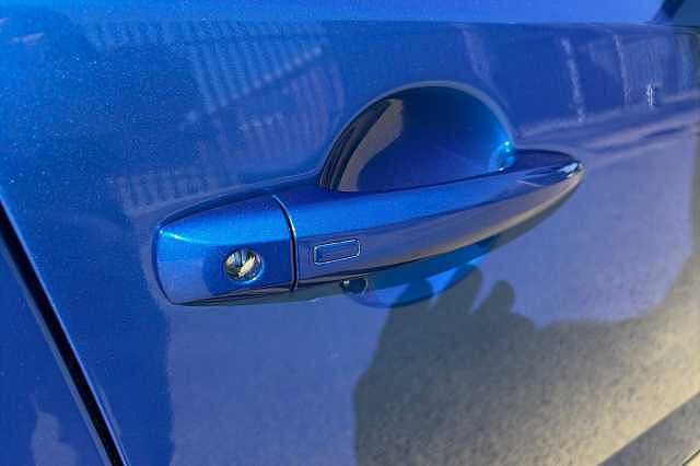 Nissan Qashqai 1.3 DiG-T MH 158 N-Connecta 5dr Xtronic