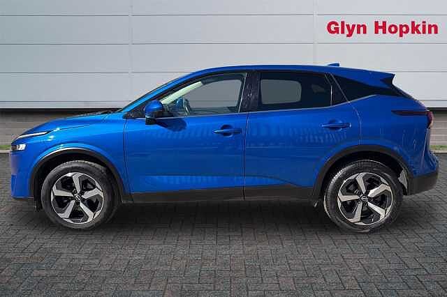 Nissan Qashqai 1.3 DiG-T MH 158 N-Connecta 5dr Xtronic