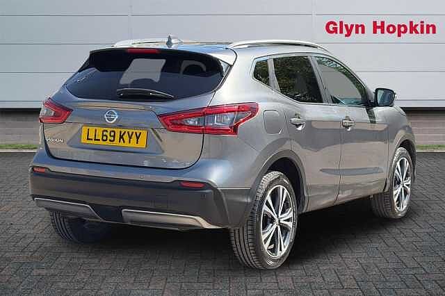 Nissan Qashqai 1.3 DiG-T N-Connecta 5dr