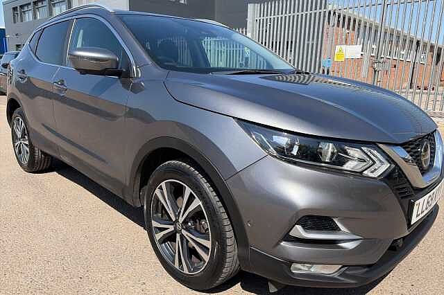 Nissan Qashqai 1.3 DiG-T N-Connecta 5dr