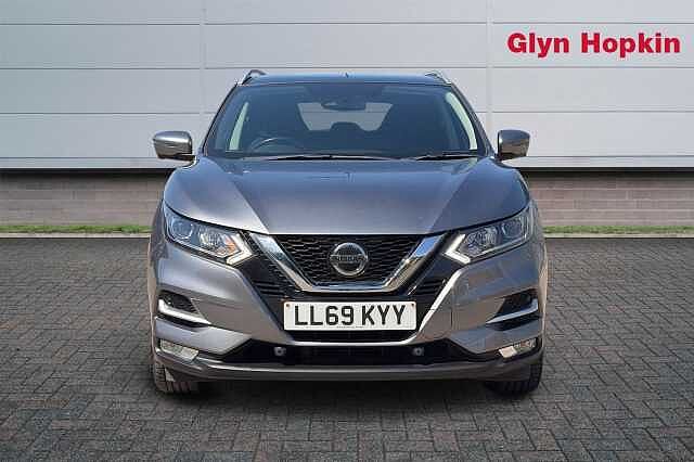 Nissan Qashqai 1.3 DiG-T N-Connecta 5dr